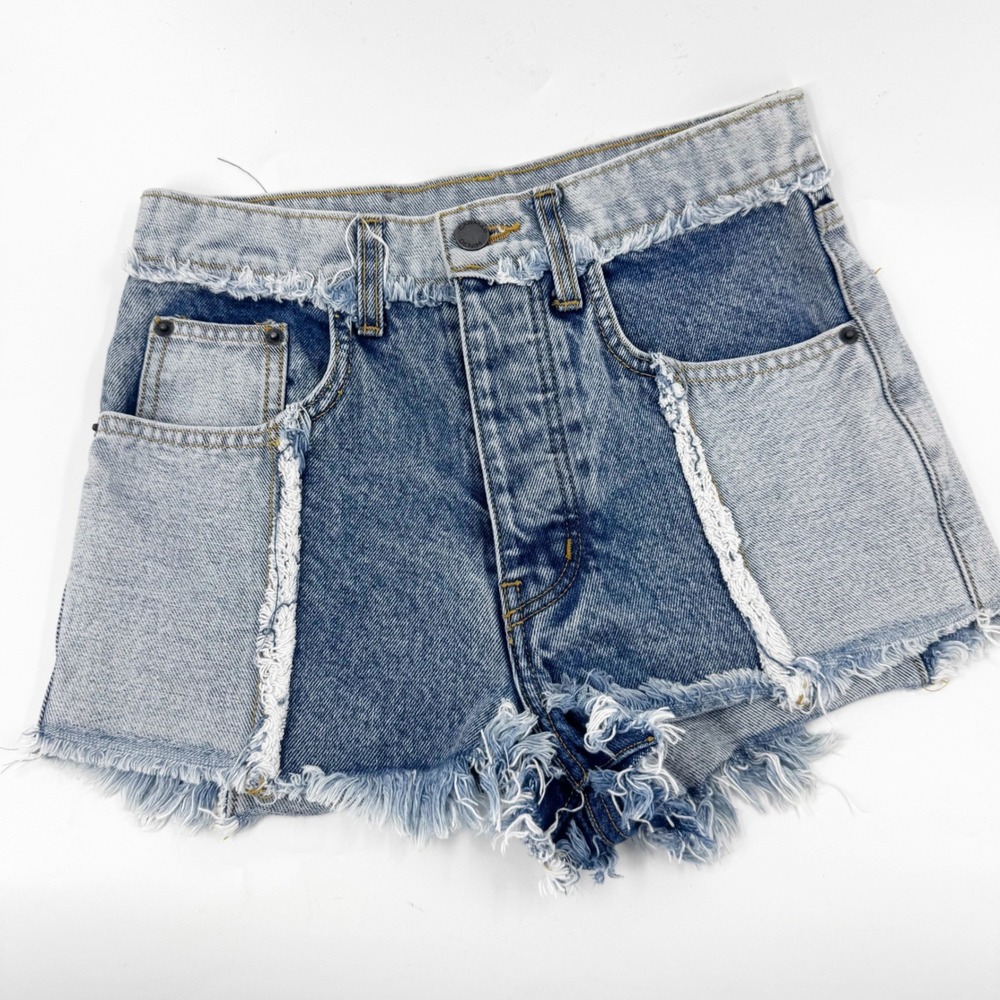 Carmar Denim Two Tone Patchwork Distressed Jean Shorts Blue Women Size 24